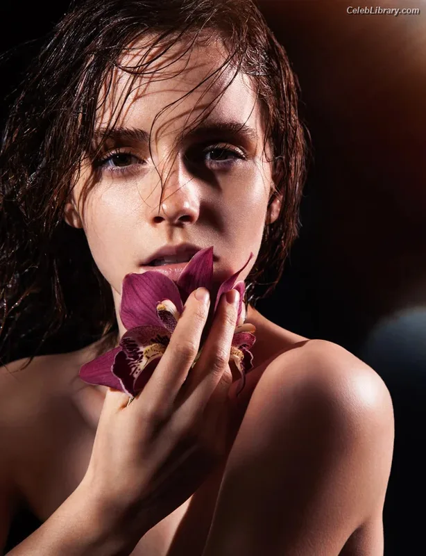 Emma Watson photo 13 of 1883