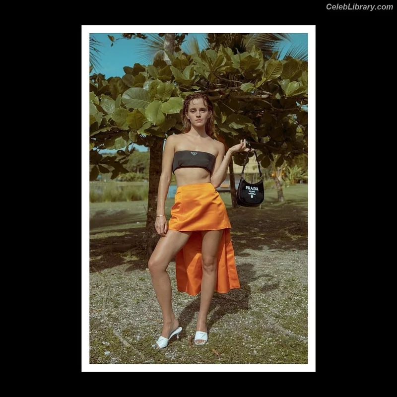 Emma Watson photo 17 of 1883