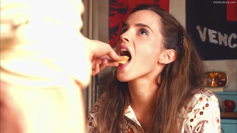 Emma Watson photo 9 of 1883