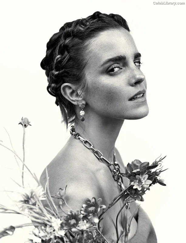 Emma Watson photo 19 of 1883