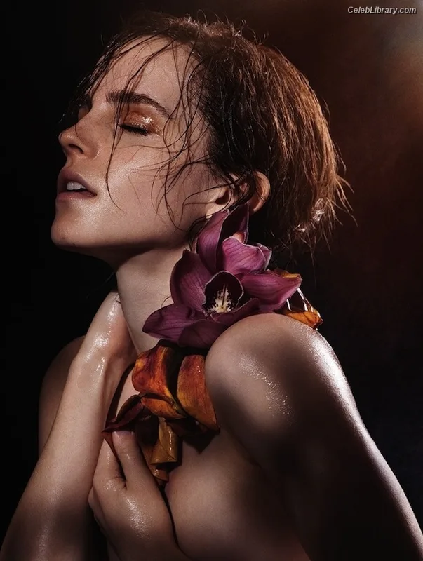 Emma Watson photo 8 of 1883