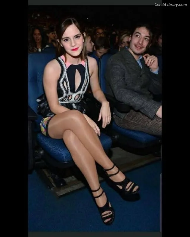 Emma Watson photo 10 of 1883