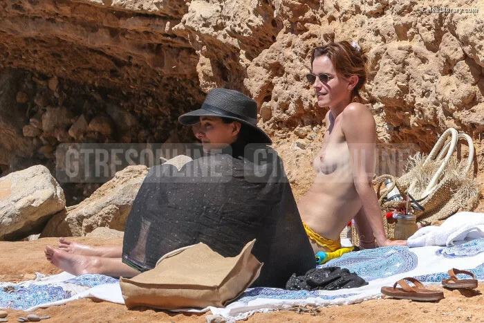 Emma Watson photo 24 of 1883