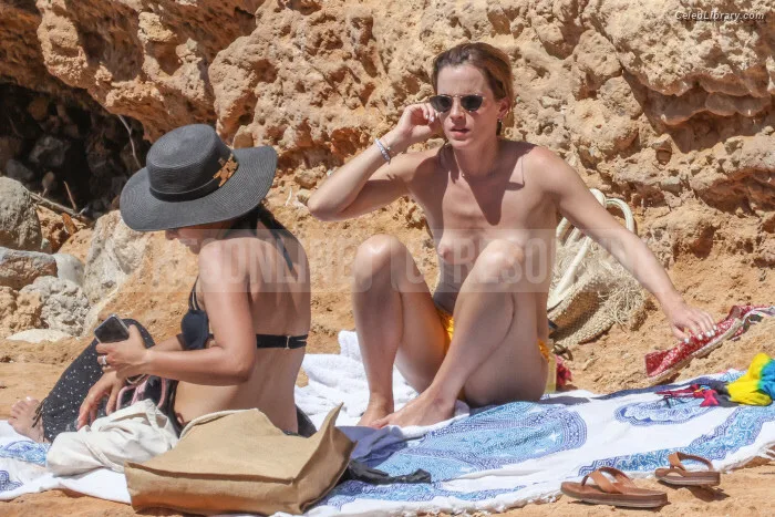 Emma Watson photo 14 of 1883