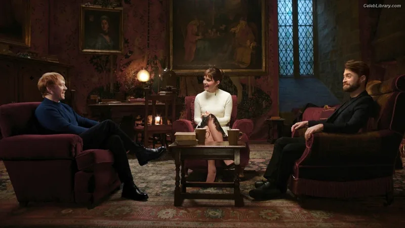 Emma Watson photo 10 of 1883