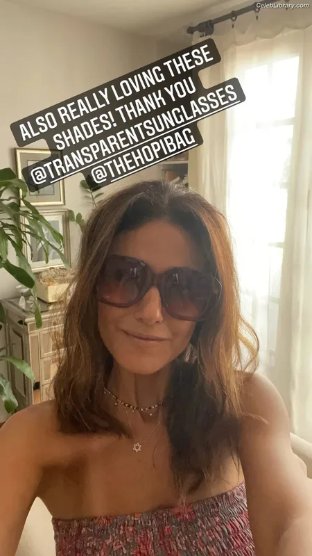 Emmanuelle Chriqui photo 7 of 400