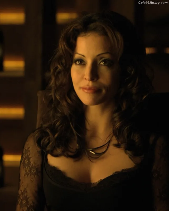 Emmanuelle Vaugier photo 7 of 21