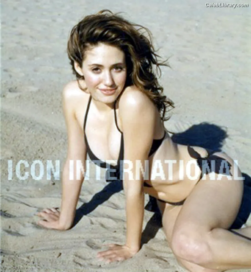 Emmy Rossum photo 1 of 531