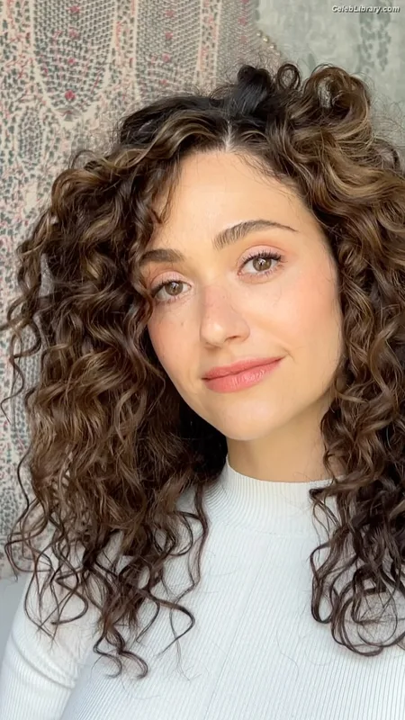 Emmy Rossum photo 4 of 531