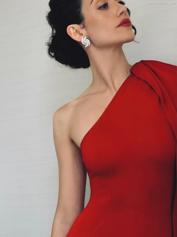 Emmy Rossum photo 5 of 531