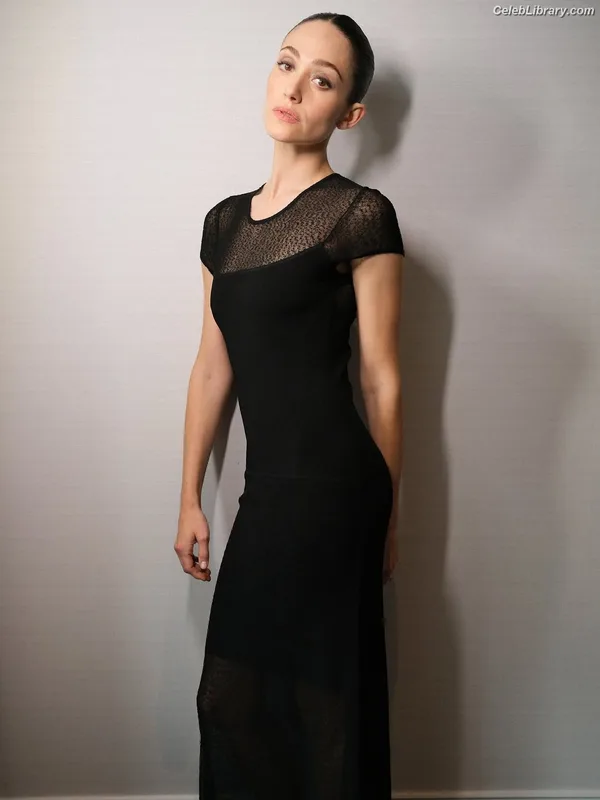 Emmy Rossum photo 7 of 531