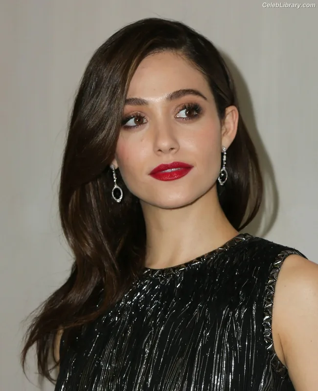 Emmy Rossum photo 21 of 531