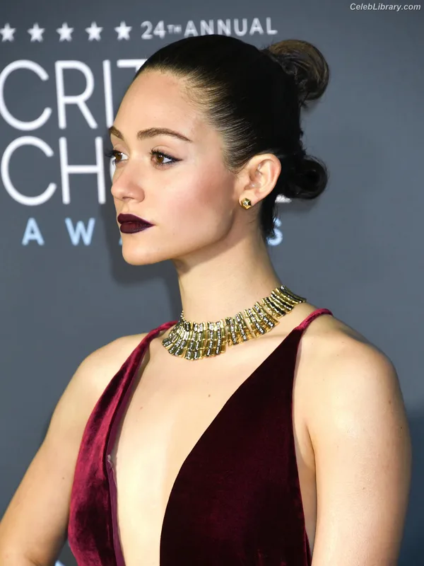 Emmy Rossum photo 7 of 531