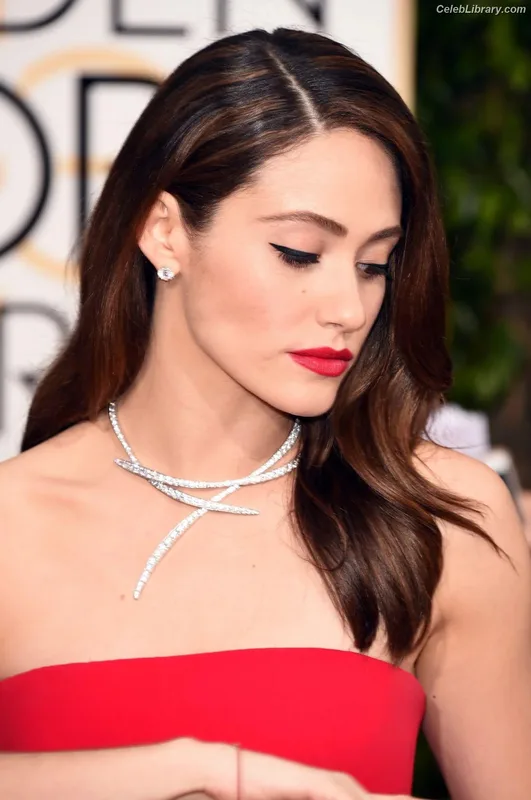 Emmy Rossum photo 18 of 531