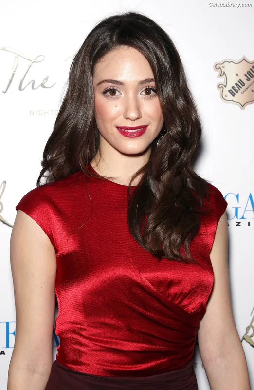 Emmy Rossum photo 14 of 531