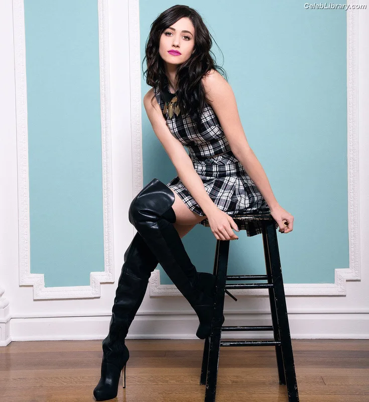 Emmy Rossum photo 1 of 531