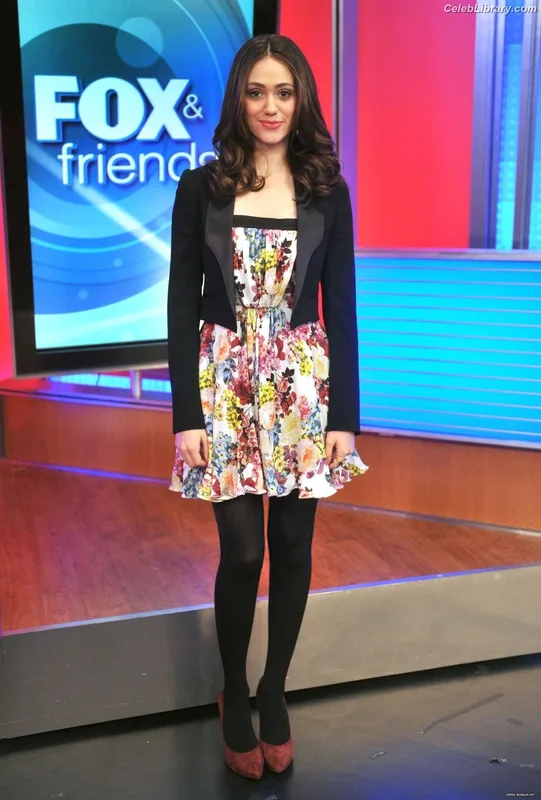 Emmy Rossum photo 2 of 531
