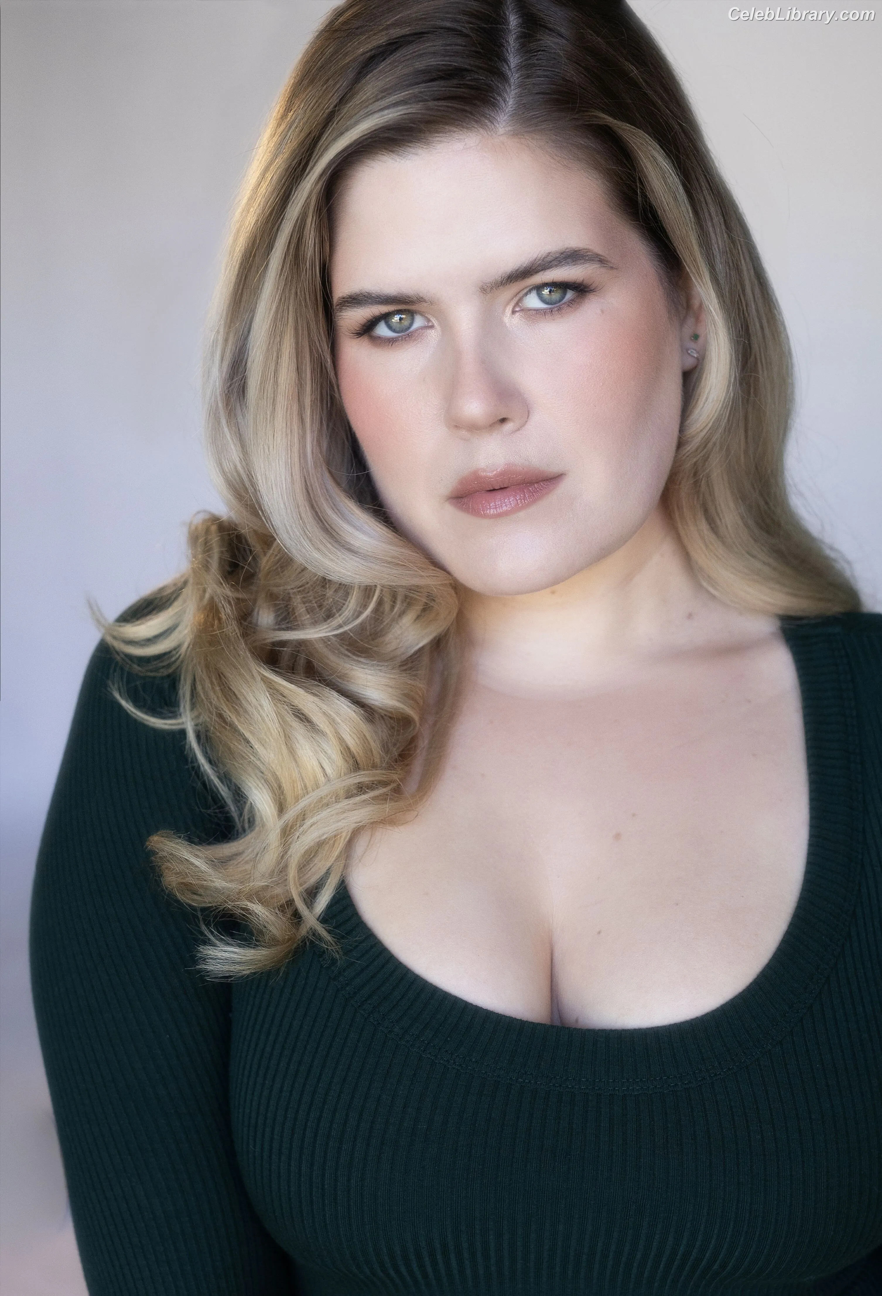 Erica Lindbeck photo 19 of 209