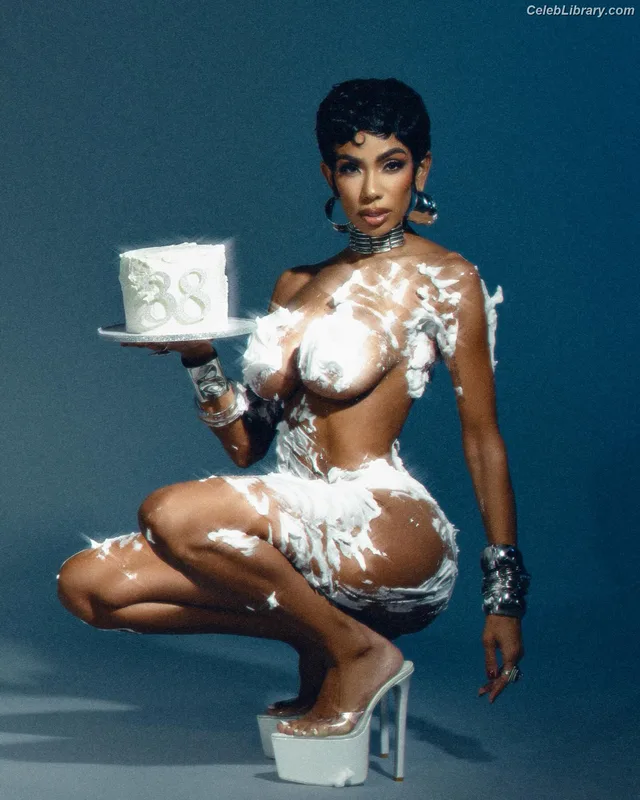 Erica Mena photo 10 of 73