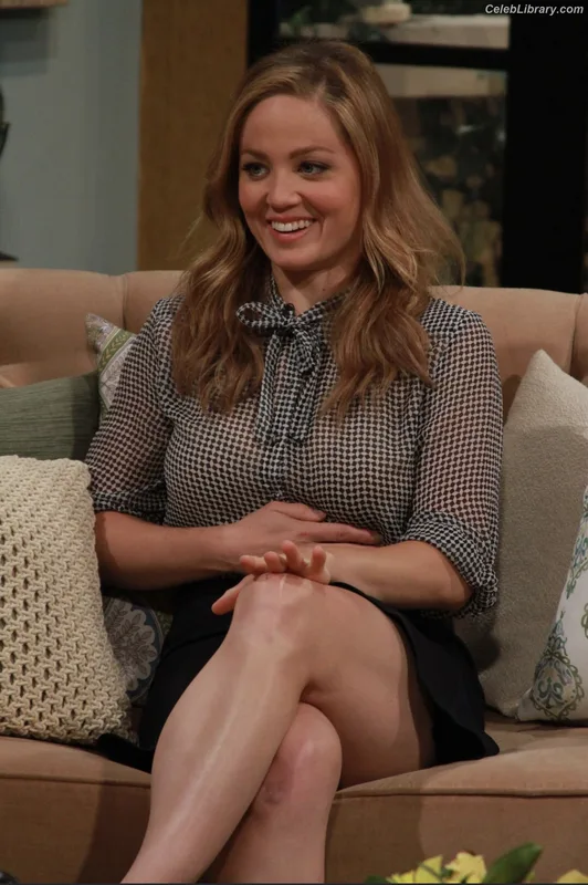 Erika Christensen photo 6 of 36
