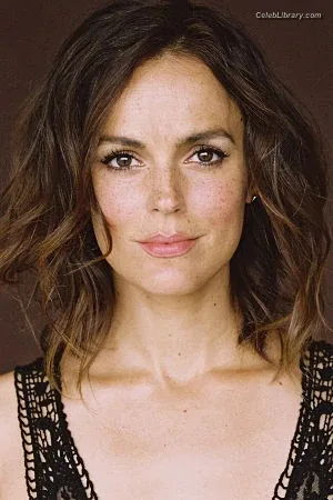 Erin Cahill photo 6 of 139