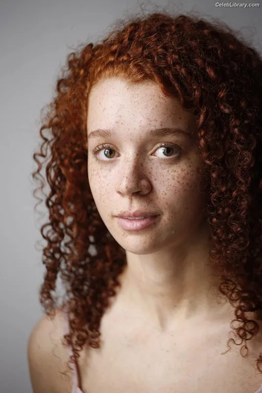 Erin Kellyman photo 3 of 50