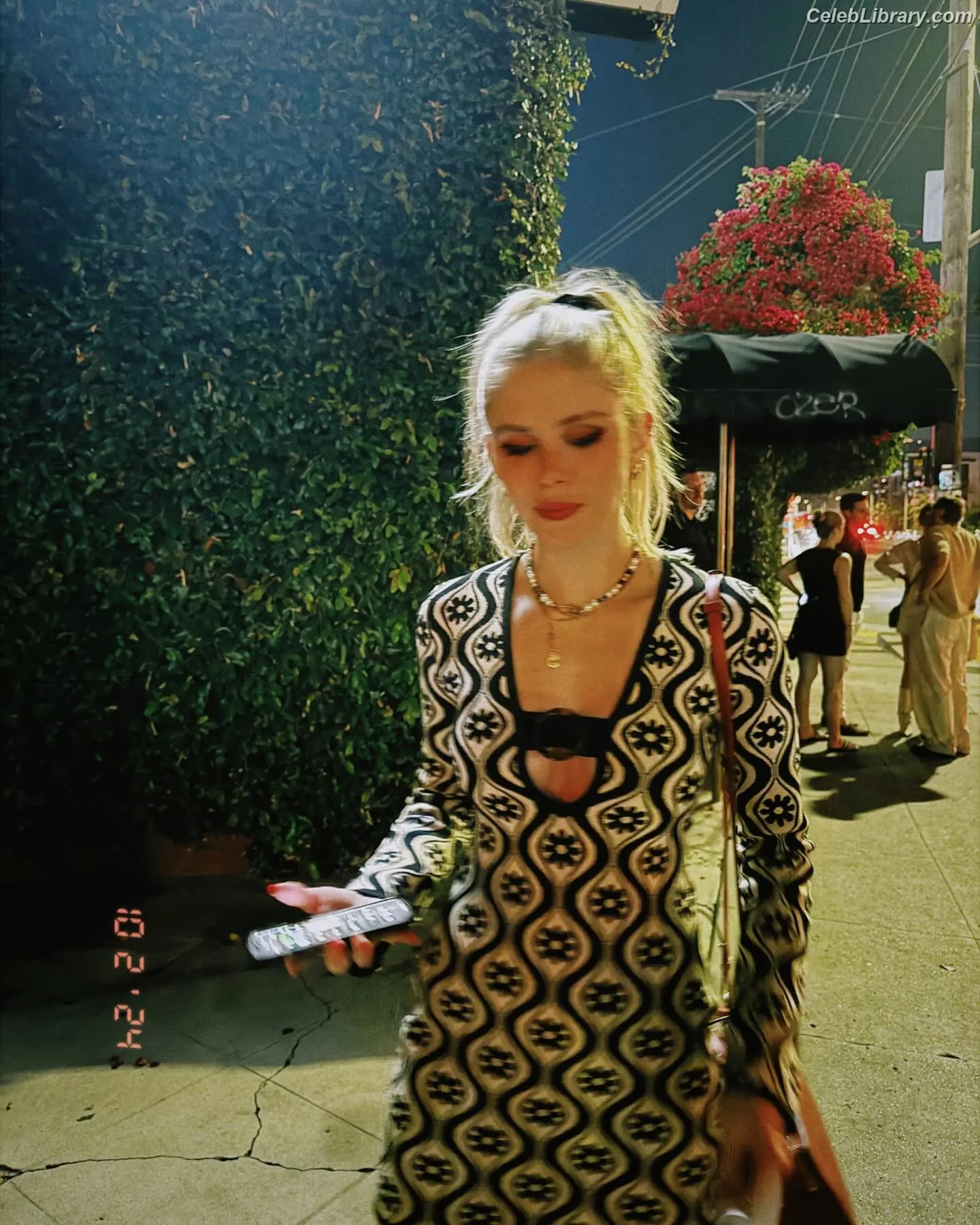 Erin Moriarty photo 17 of 978