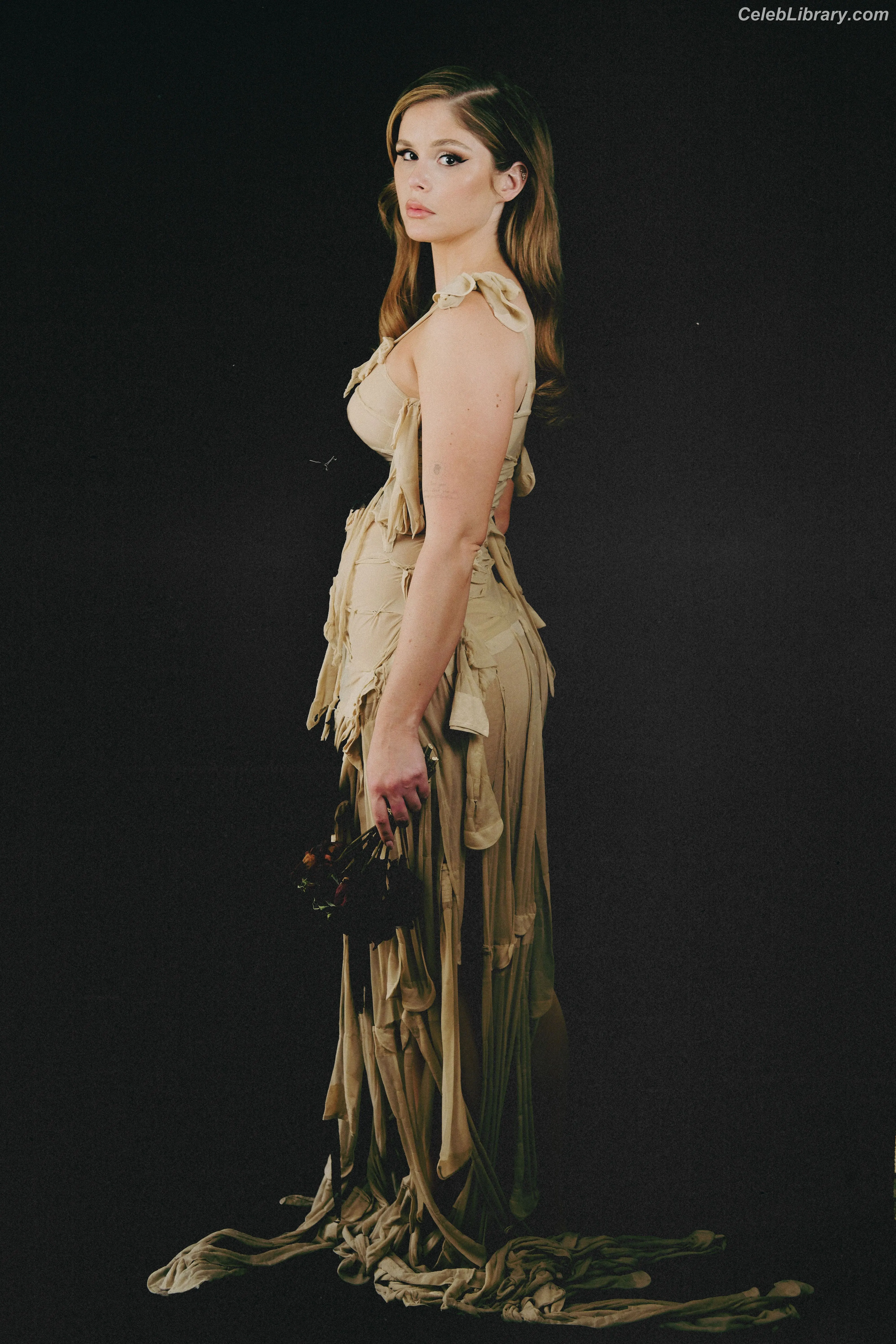Erin Moriarty photo 11 of 978