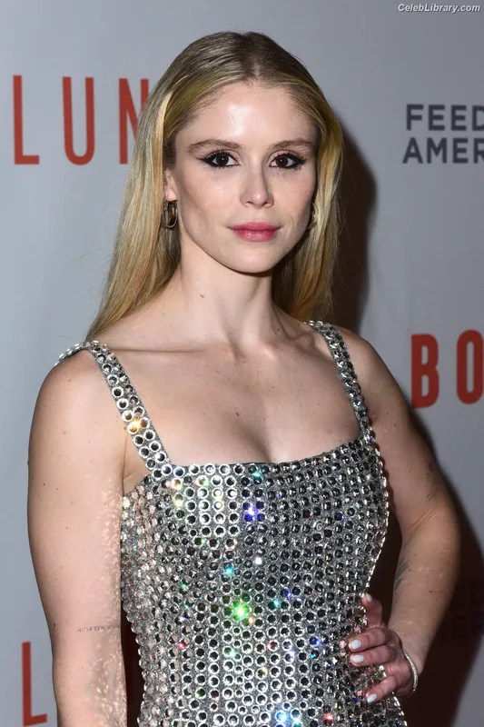 Erin Moriarty photo 21 of 978