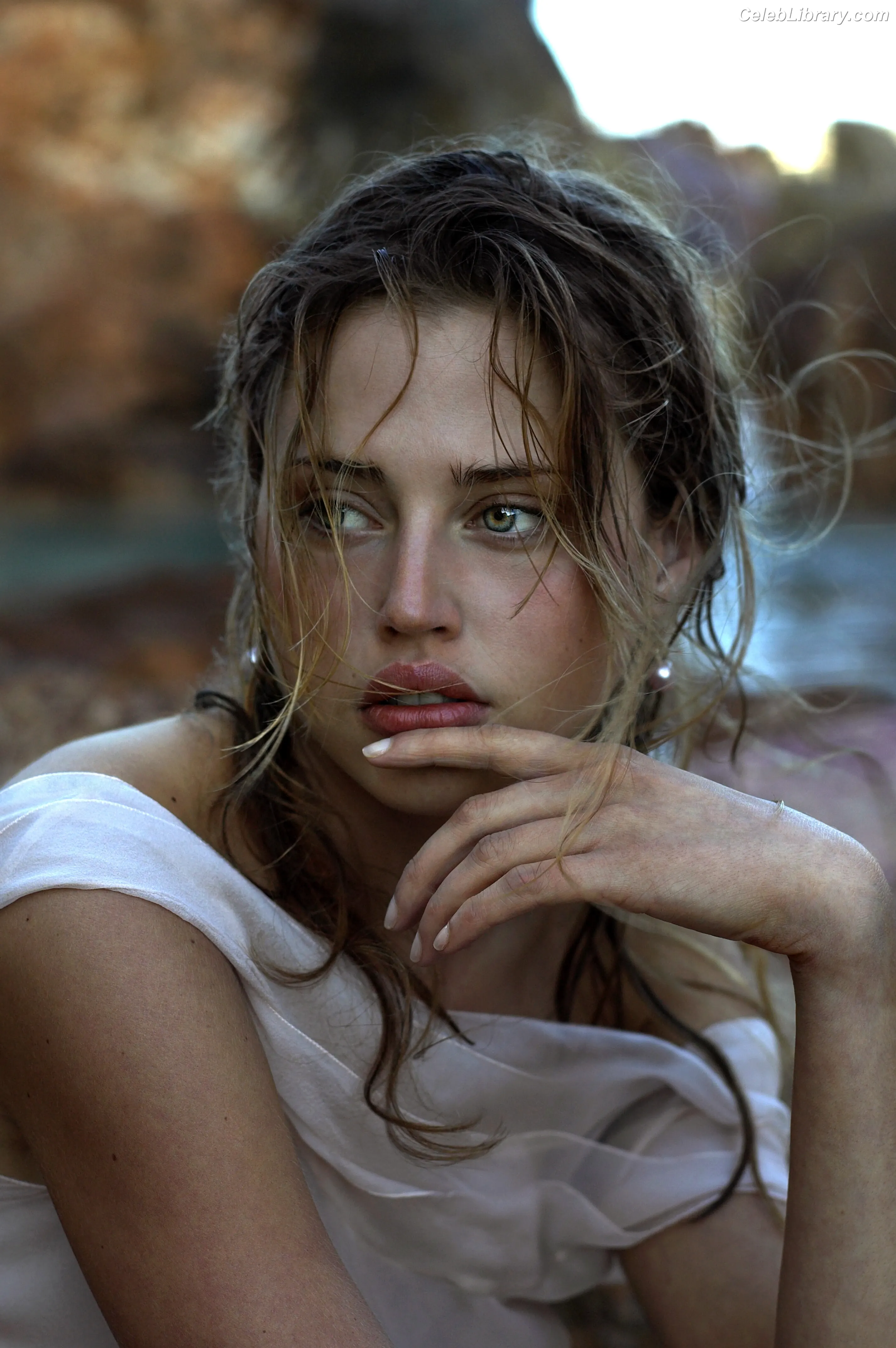 Estella Warren photo 13 of 146