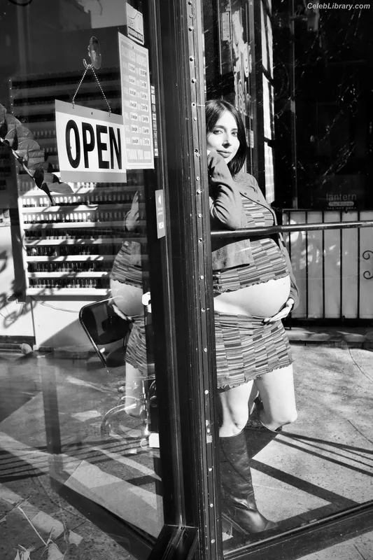 Esther Povitsky photo 10 of 179