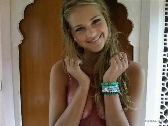 Esti Ginzburg photo 6 of 34