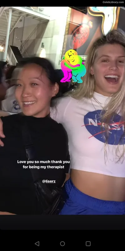 Eugenie Bouchard photo 4 of 440