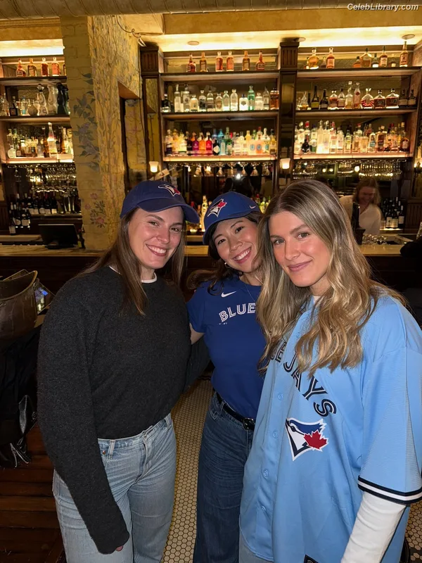 Eugenie Bouchard photo 18 of 440