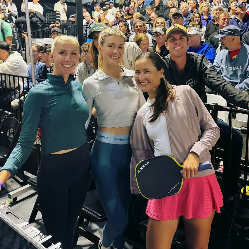 Eugenie Bouchard photo 22 of 440