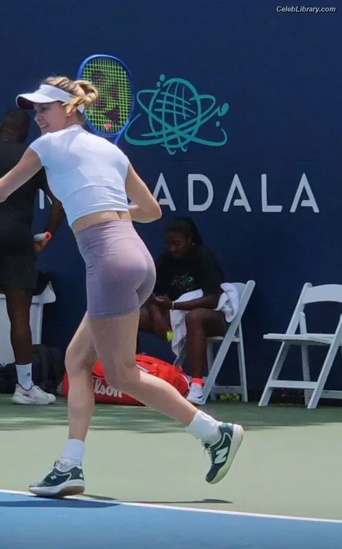 Eugenie Bouchard photo 15 of 440