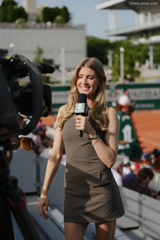 Eugenie Bouchard photo 16 of 440