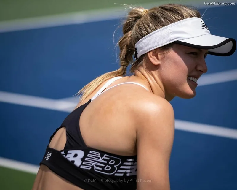 Eugenie Bouchard photo 13 of 440