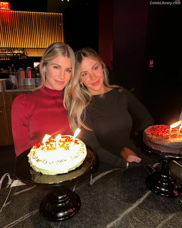 Eugenie Bouchard photo 24 of 440