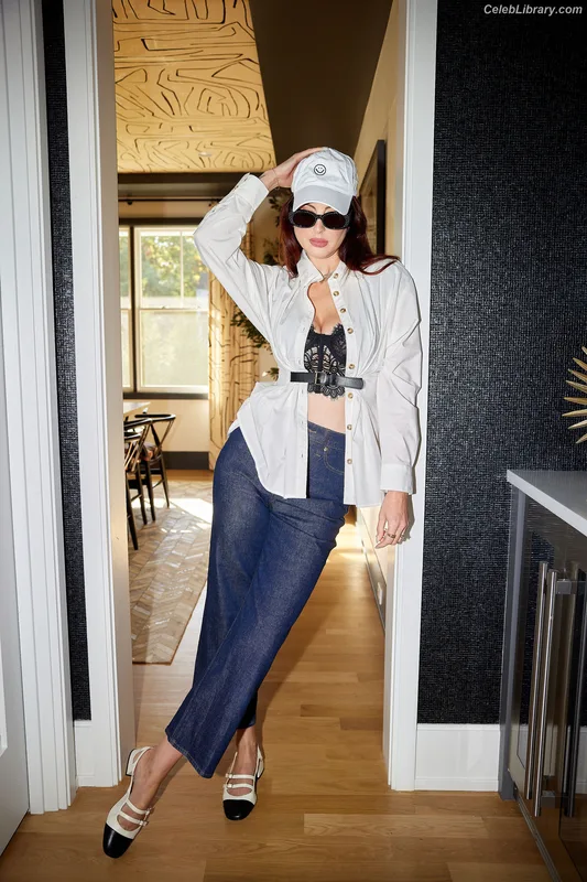 Eva Amurri photo 1 of 387