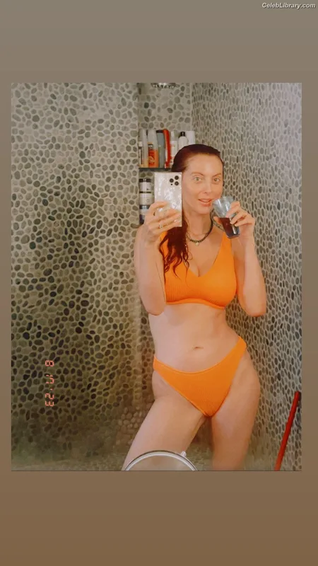 Eva Amurri photo 16 of 387