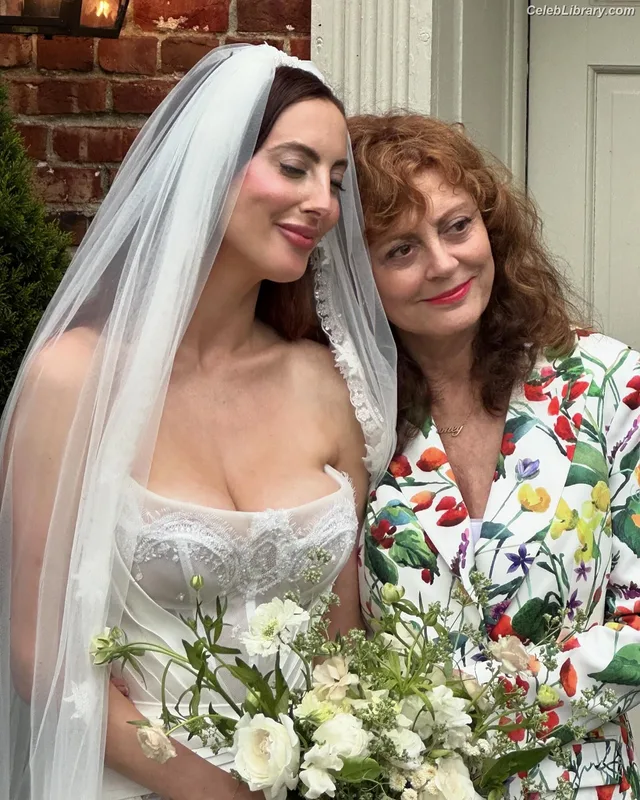 Eva Amurri photo 16 of 387