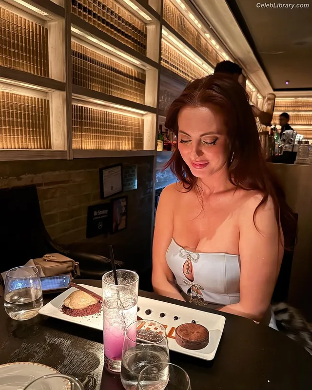 Eva Amurri photo 19 of 387