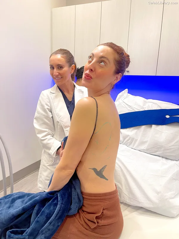 Eva Amurri photo 2 of 387