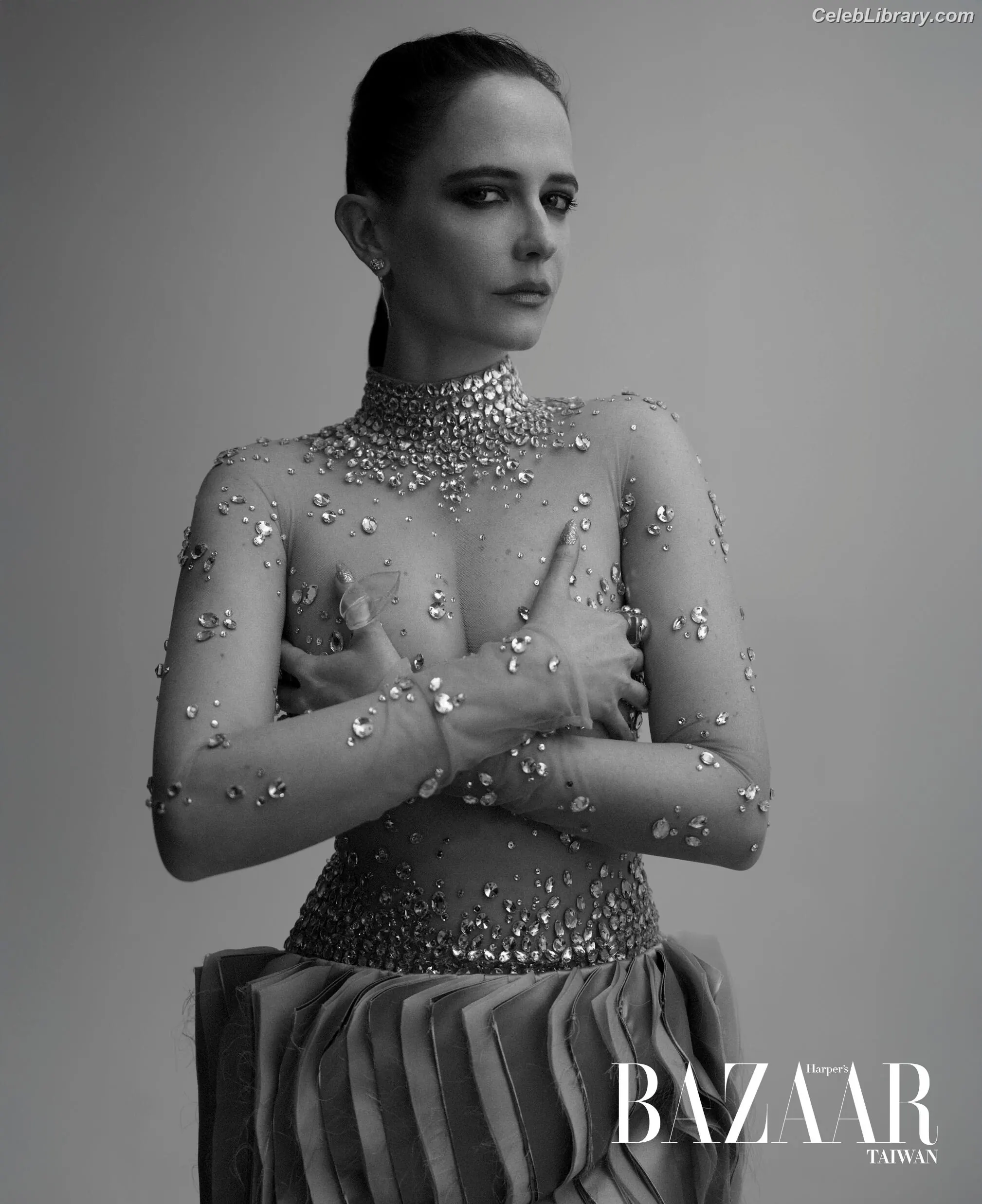 Eva Green photo 9 of 371