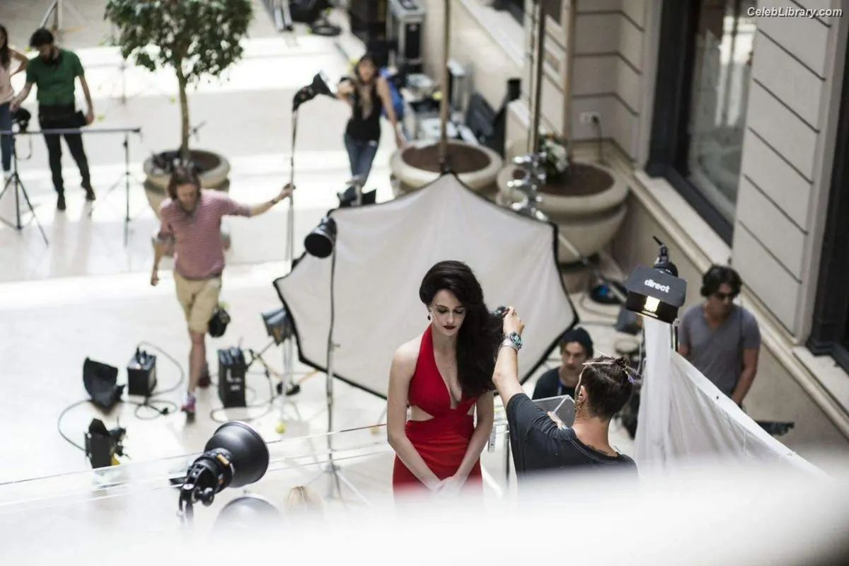 Eva Green photo 17 of 371