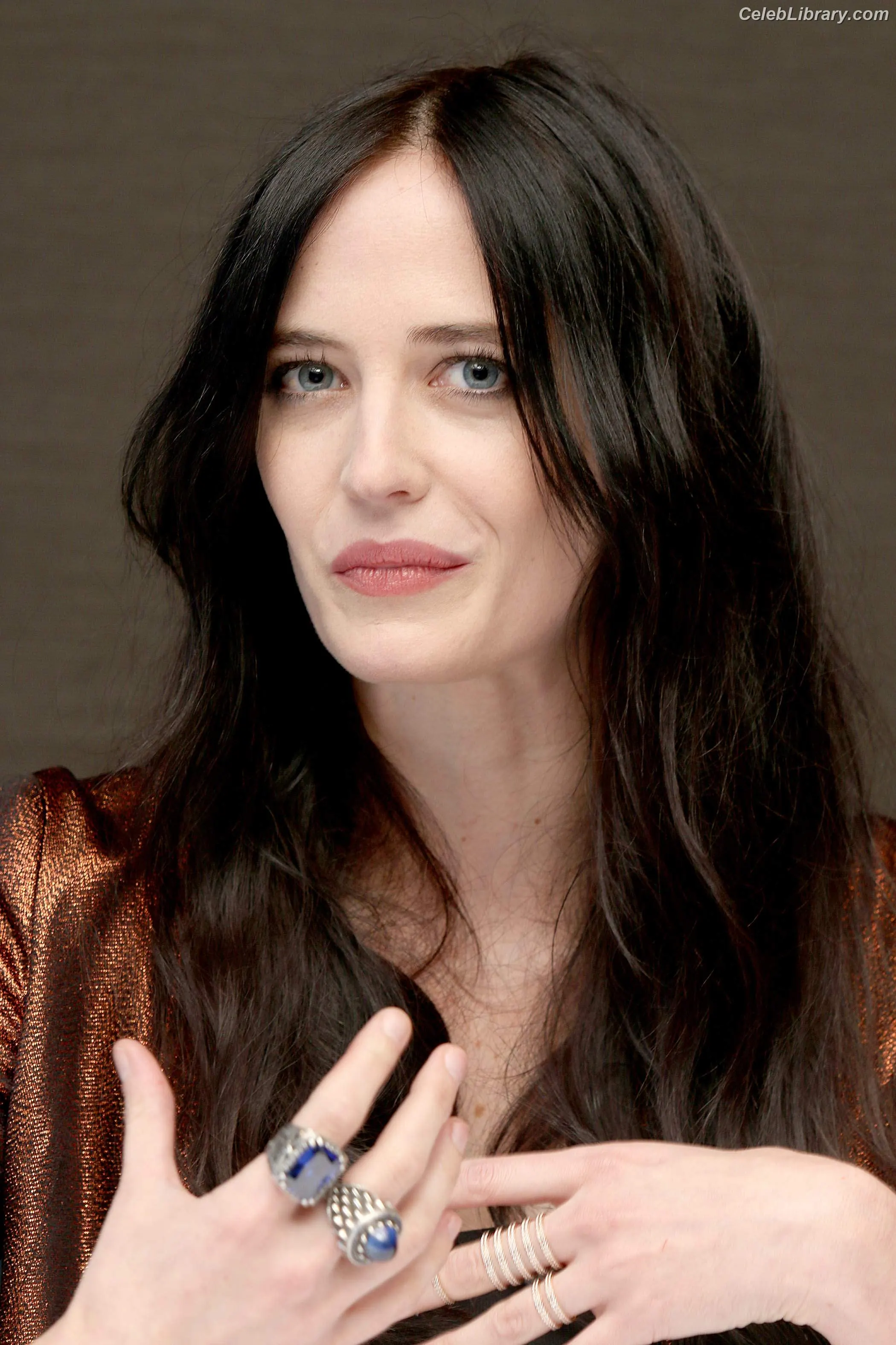 Eva Green photo 14 of 371