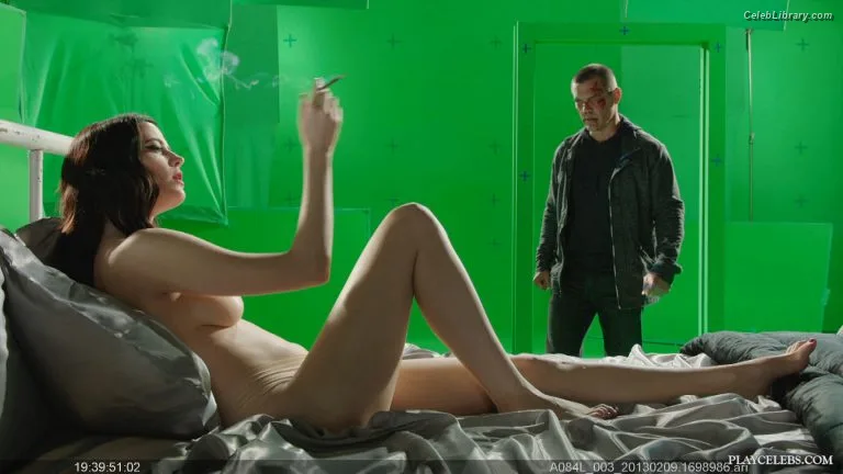 Eva Green photo 5 of 372