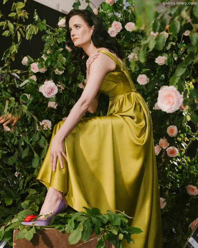 Eva Green photo 6 of 372