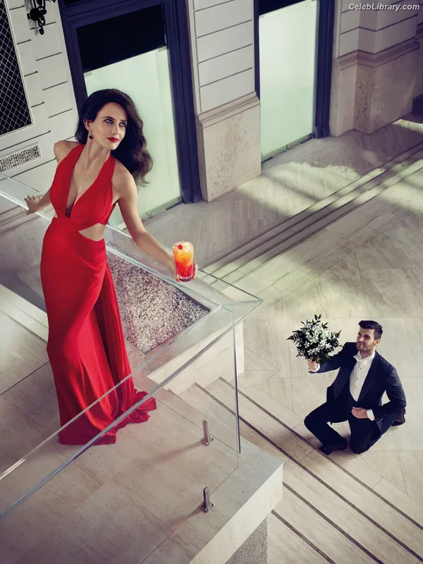 Eva Green photo 6 of 372